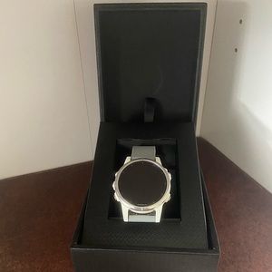 Garmin Fenix 5S Plus
